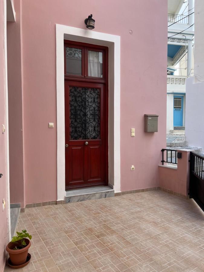 Ermoupoli, Syros City Apartments Buitenkant foto